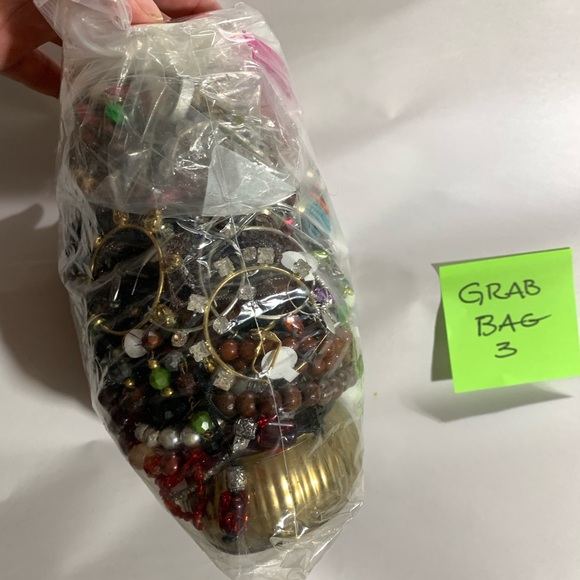 GRAB BAG #3 large bag of USED JEWELERY - Picture 6 of 8